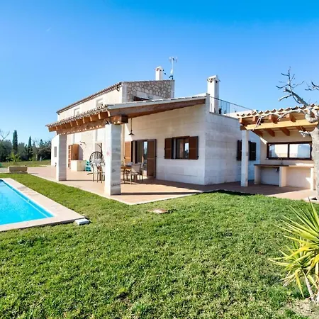 Can Picafort Sleeps 6 Pool Wifi Villa
