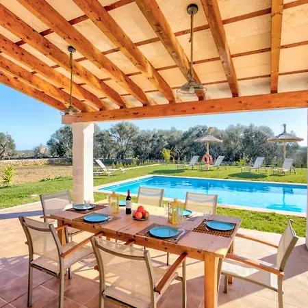 Can Picafort Sleeps 6 Pool Wifi Villa