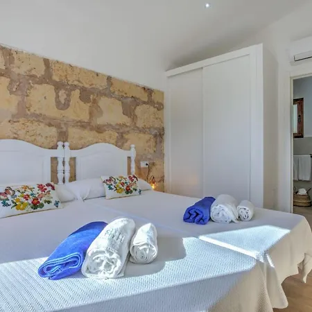 Can Picafort Sleeps 6 Pool Wifi Villa