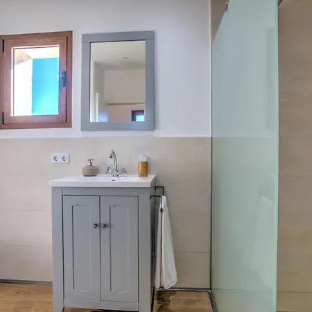 Can Picafort Sleeps 6 Pool Wifi Villa *